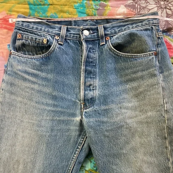 True Vintage Levi’s 501 - Picture 4 of 17